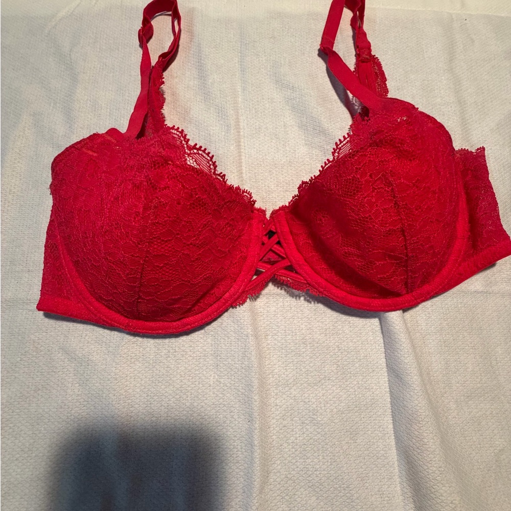 Victoria's Secret Vibrant Red Lace Bra